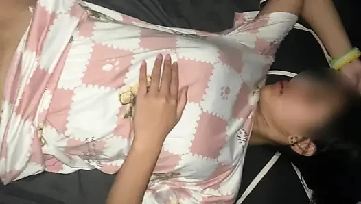A little sister-in-law's grepe when she's tired