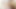 小柄な花のドレスを着て、小さな毛深い膣やセクシーな裸の女性を投げるのが見えます