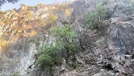 Perjalanan sungai berakhir dengan ngentot luar biasa