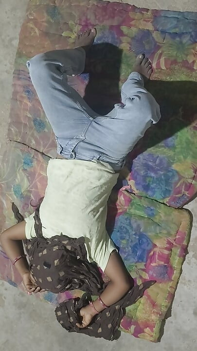 Gostosa com jeans com beleza do interior