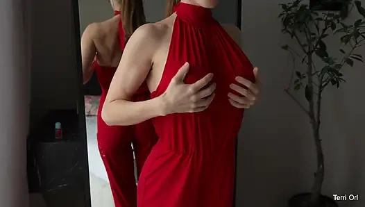 The horny wife was late for the concert because she wanted to suck a big dick and got cum in her pussy - he came twice