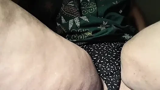 Hintli desi yeni evli bakire ilk gecede sert