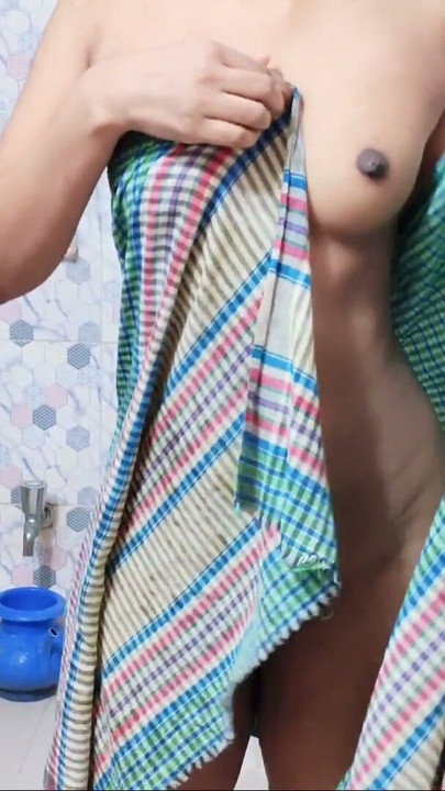 Stepbrother recorded video of stepsister taking bath. | Clip 2