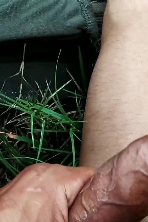 Masturbation on Field in Outdoor Indian Handjob
