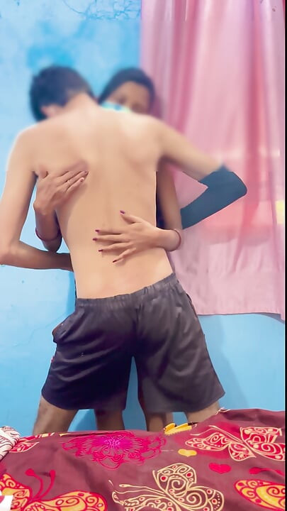Mere boyfriend ne ghar bulakar sex kiya bahut achha laga