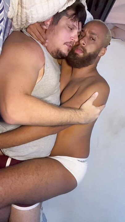 Gay bear kiss