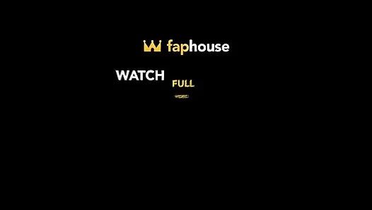 Gadis rambut merah suka banget dientot kontol besar di mulut