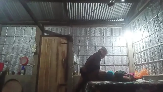 india Assam femans wife' and husbend Hot sex video