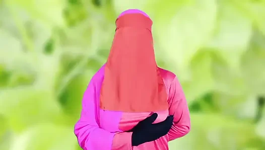 Bangladeşli güzel kadın burqa giyiyor seks yapıyor ve edepsizce konuşuyor