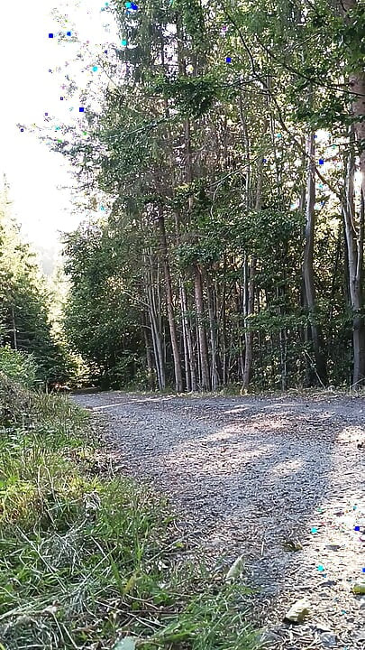 स्कूटर सवार आउटडोर हस्तमैथुन