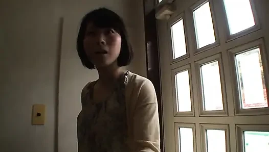Wanita Jepang dijemput dan dicrot di dalam