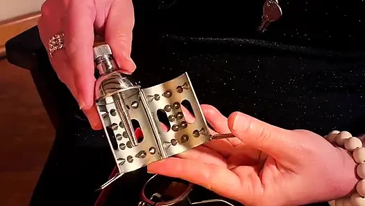 Домина Госпожа April - порка дрель PVS, PC