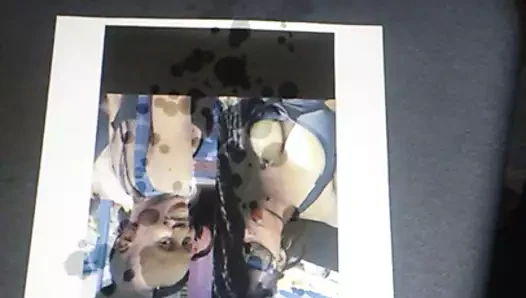 2 ateşli zenci kız boşalıyor