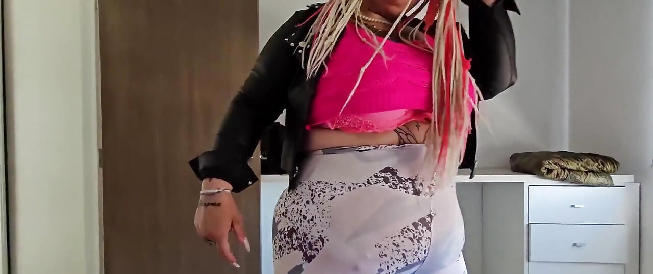 BBW Argentina Records Her First Porn Video with a Tourist