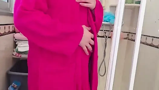 золотой дождь, и я кончаю у нее в глотку