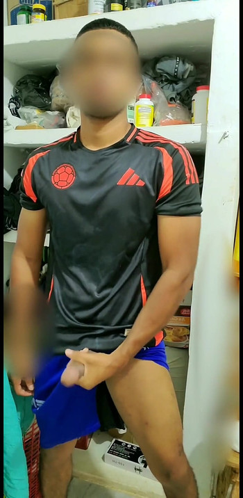 Zakar besar dilancap