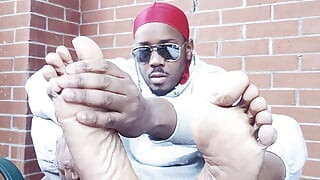 Drkanje prstima i taban prelaz (2025)