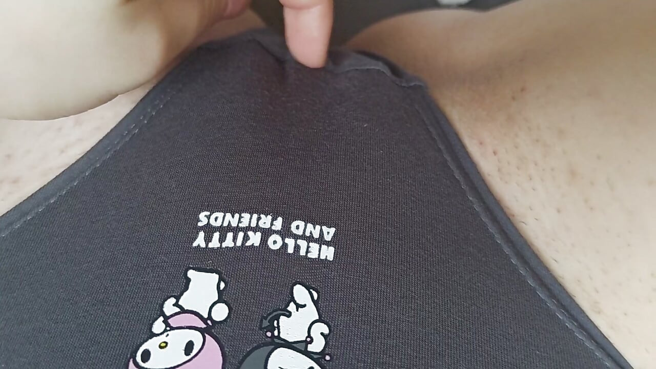 Masturbation of a small before bed
