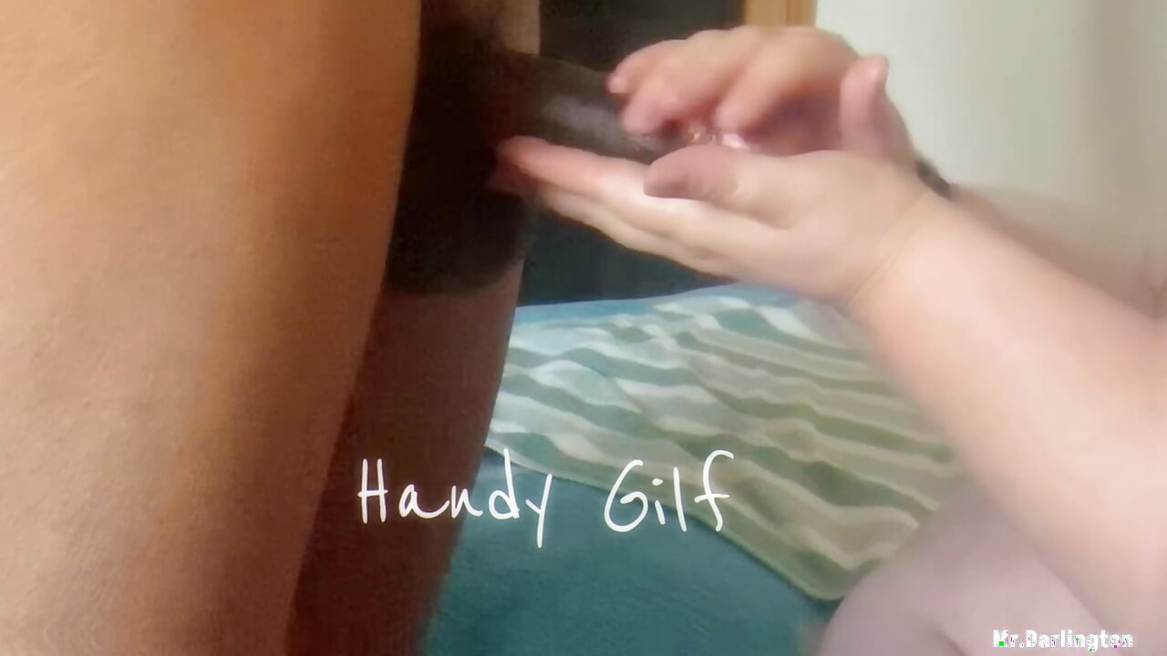 wah diya jo wah chahti thi aur chala gaya - Horny Older women ready for  her son's best friend cock in her hand - Handy Gilf