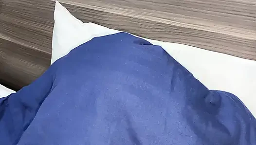 My stepsister Accidently Suck my big cock in Morning Full hindi dirty talk sex