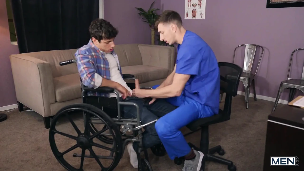 Intensivmen - Nurse Michael Jackman Is Exhausted From a Long Day but Will Still Fuck Some Ass