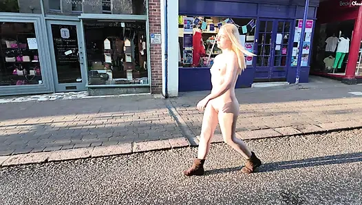 Public Places Nude: WoodBridge, England