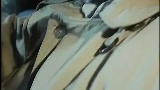 Junge schätzchen lieben harte schwänze