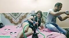 Piękna Bhabhi - ma szybki seks po imprezie w domu! Prawdziwy seks