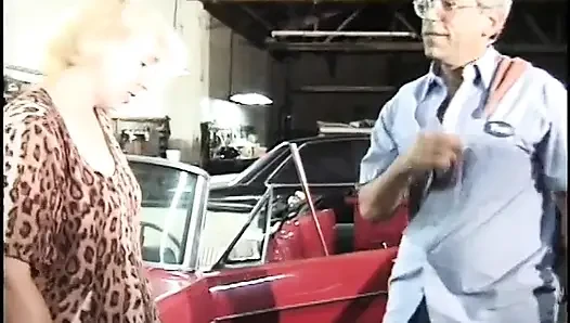 A group of guys fuck the horny blonde woman in this gangbang