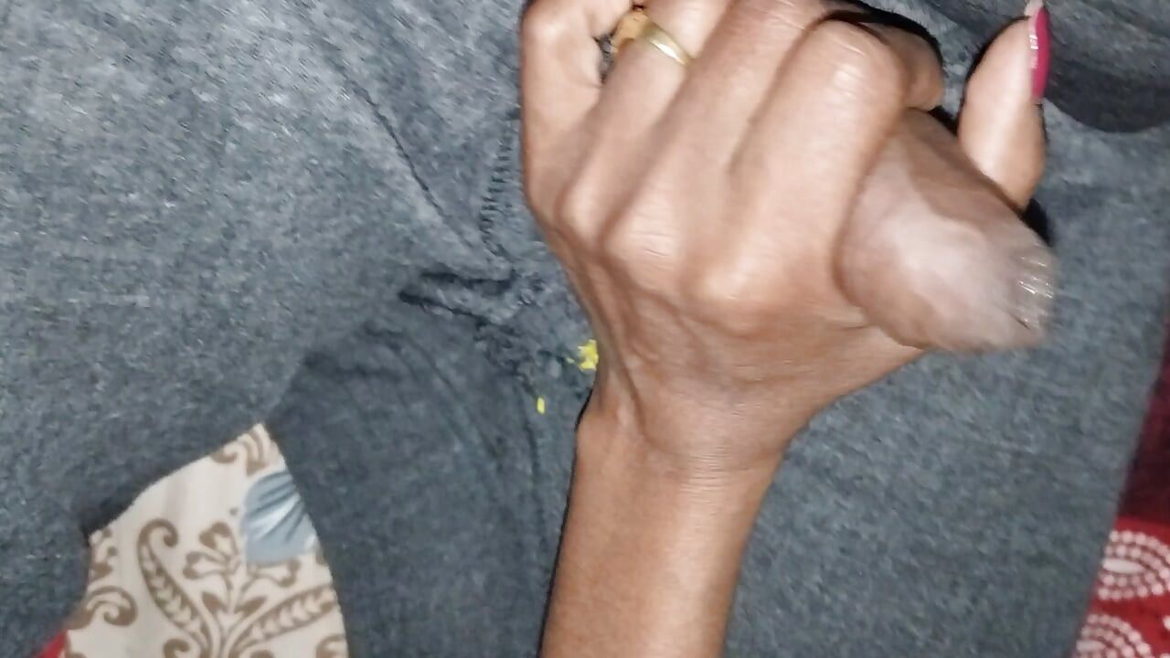 Sister-in-law took my penis in her pussy with great love.