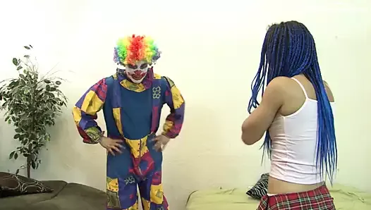 Ashley Lovebug – Clown Porn