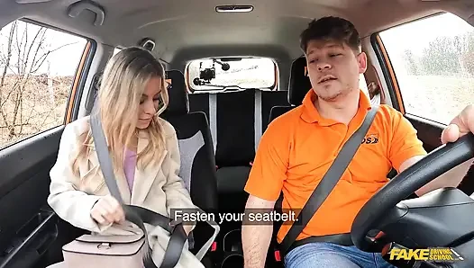 Fake Driving School - ярость дороги, за которой следует грубый трах, везучие Bee Can не ждать камшота на лицо