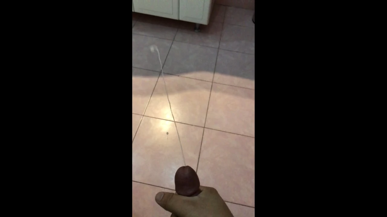 atirando cordas de porra em câmera lenta