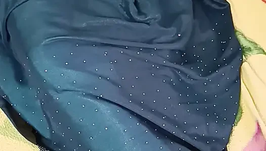 Hintli güzel Telugu teyze Ghost amcığı sikiyor ateşli vücut whail teyzeyi sikiyor