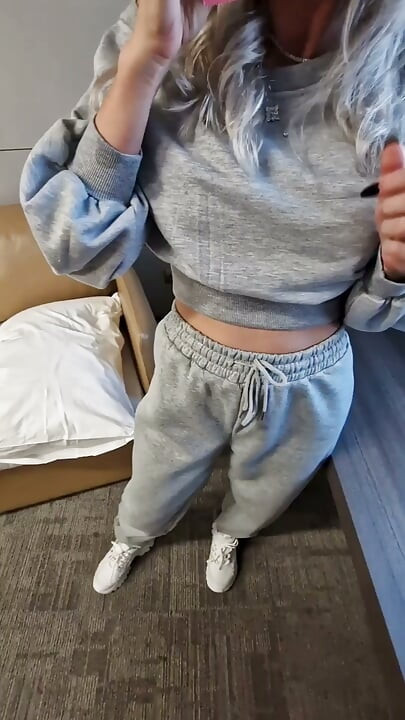 Blowjob og analsex med en fremmed på et hotell