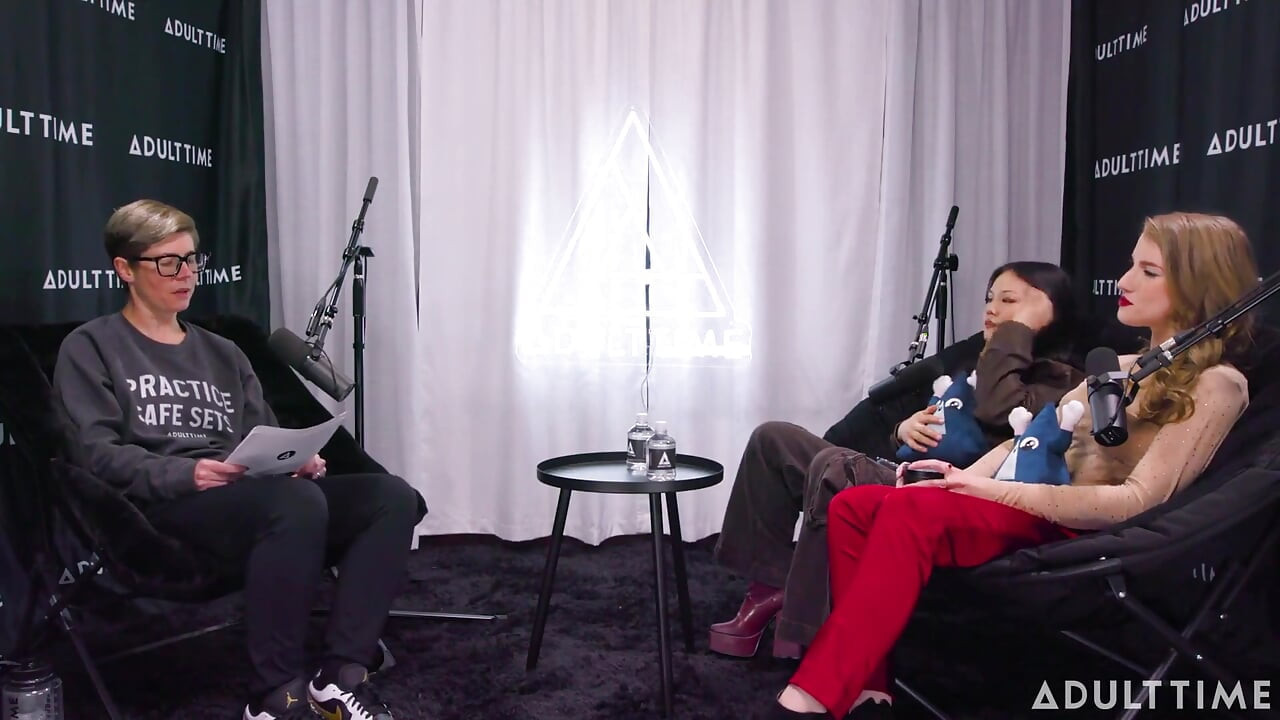 Lulu Chu & Octavia Red Good Literotica, Gooning & Escaping Camp Conversion | the Adult Time Podcast
