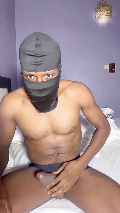 Horny Security Guard Fucking His Boss