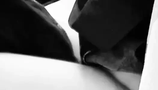 Küçük üvey kız kardeş üvey erkek kardeşi gibi seks oluyor