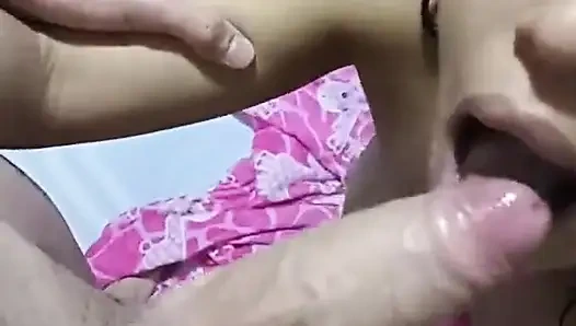 Моя жена хочет, чтобы я проникла в нее с другим мужчиной, она из Нью-Йорка