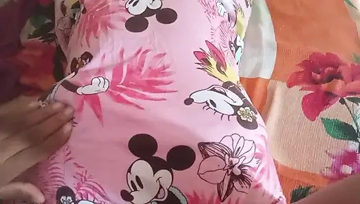 Красивое соло в домашнем видео естественное реальное чувство приватного стиля, мягкое настроение на все тело, уверенность в себе независимое соло