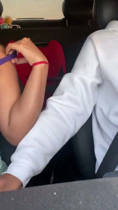 I offered a ride to a stranger and she thanked me like this | Clip 1