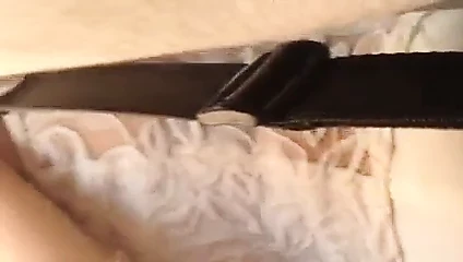 metiendo mano