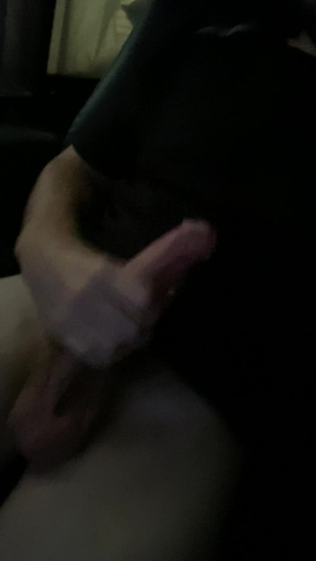 I want to fuck some milfs