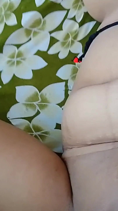 Indian hot girl home maid sex bihari sonam saree sex | Clip 1