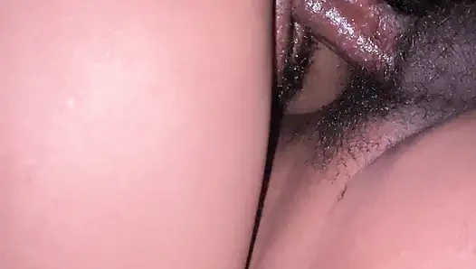 I fuck my friend wife when my friend is in town