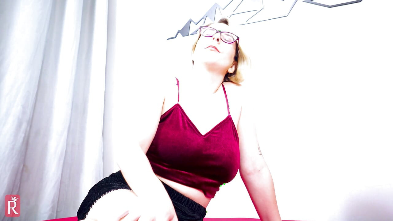 DP with a Blonde Slut - No Condom! Creampie