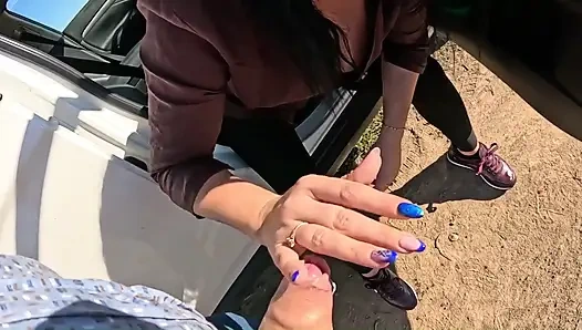 Islak oral seks ve büyük göğüslerle azdırma - deve toynağı, inliyor ve ıslak parmaklar