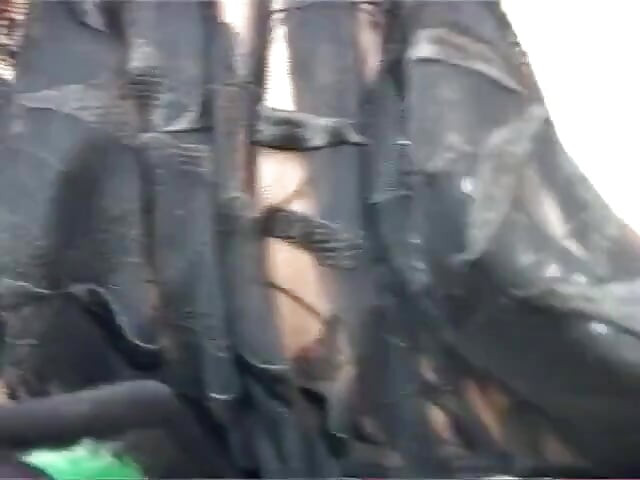 Mulher sexy fodida grosseiramente por um homem mascarado em seu quarto