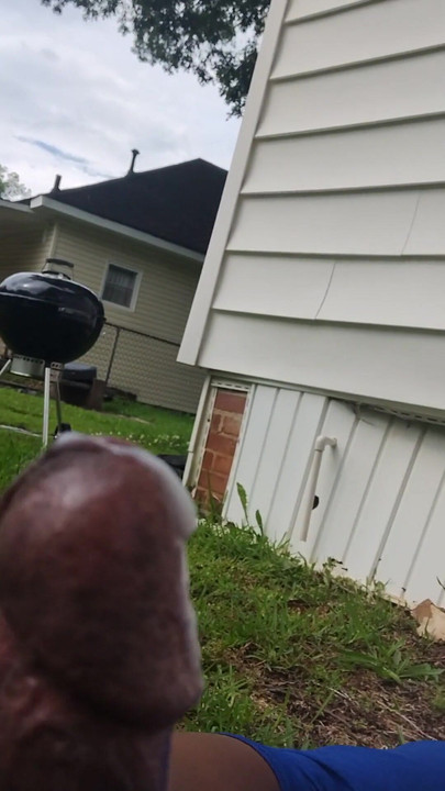 Mitchell Clayton aka Mr. Majic aka Chef Clayton's relaxing Friday outside. | Clip 1