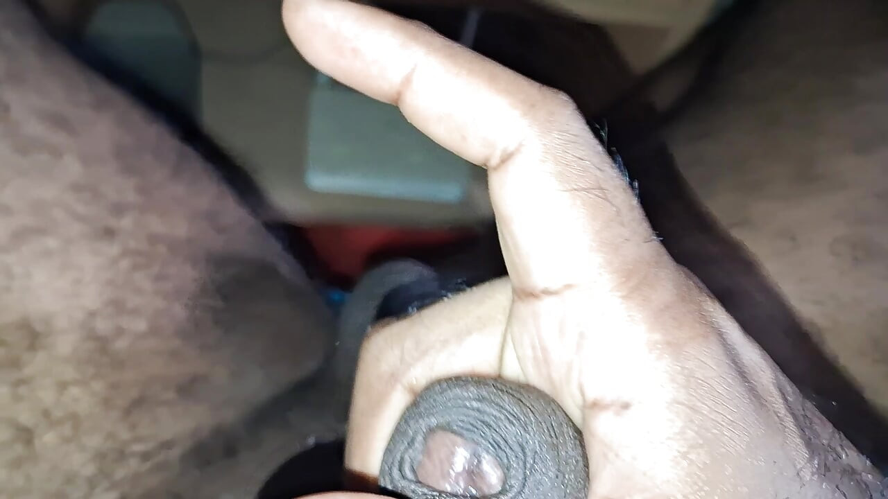 Indian BBC guy solo jerking video 224